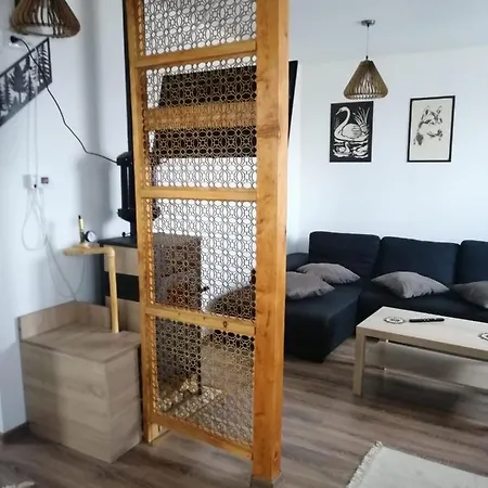 De Lemn Stone Runcu (Dambovita)
