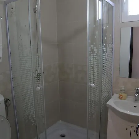 De Lemn Stone 4* Runcu (Dambovita)